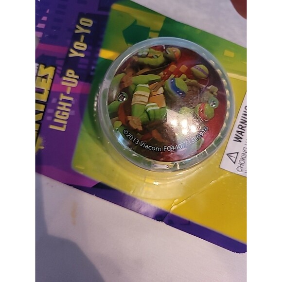 NIB Nickelodeon Teenage Mutant Ninja Turtles Light Up YO-YO - Picture 6 of 14